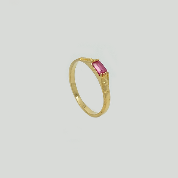 Band Ring in Yellow Gold Filled with Red Gemstone