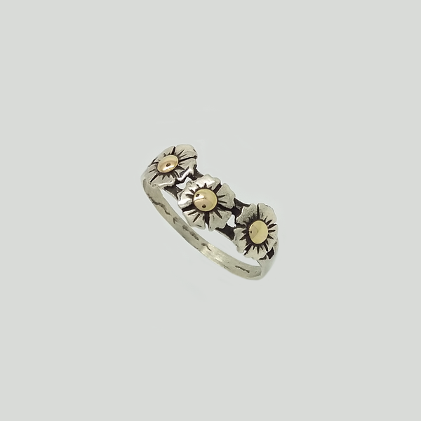 Flowers Band Ring in Double Plate