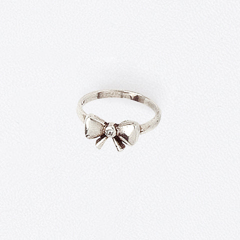 Bow Midi Ring in Aged White Gold Filled with Central Cubic Zirconia Gemstone