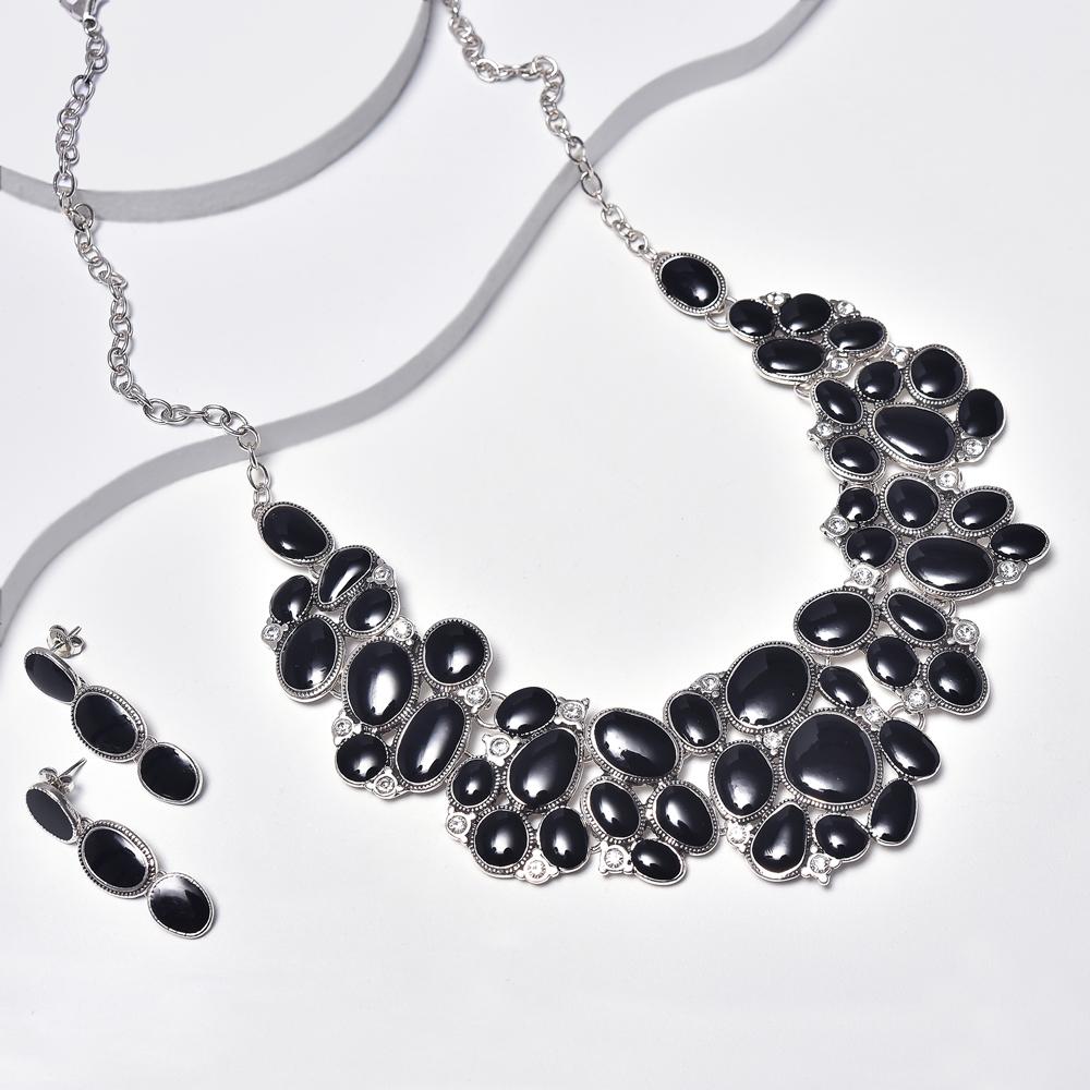60s black white statement necklace - Gem