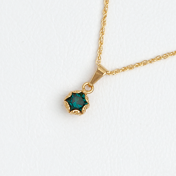 Necklace in 14k Yellow Gold Filled Green Gemstone Pendant