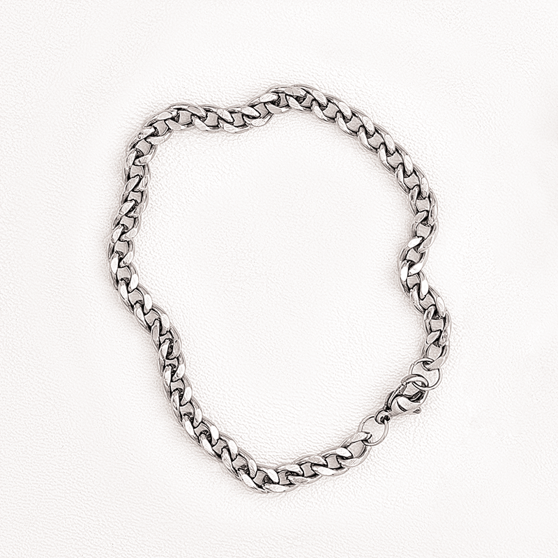 Link Chain Bracelet in Stainless Steel